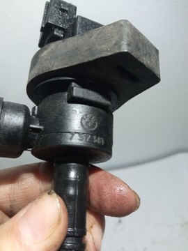 BMW 3 SERIES E46 КЛАПАН ДАВЛЕНИЯ НАДДУВА 7512583