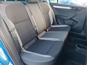 Skoda Rapid II Liftback Facelifting 1.0 TSI 110KM 2017 Skoda RAPID Ambition 1,0 TSI 110 KM FV-Marza Benzyna 110KM, zdjęcie 12