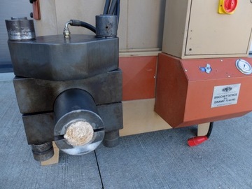 Brykieciarka do trocin, prasa do brykietu Comafer 70 4/23