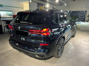 BMW X5 G05 SUV Facelifting 3.0 30d 298KM 2026 BMW X5 xDrive30d Sport Suv 3.0 (298 KM) 2026, zdjęcie 4