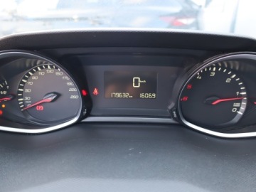 Peugeot 308 II SW Facelifting 1.5 BlueHDI 130KM 2019 Peugeot 308 1.5 BlueHDi, Salon Polska, Navi, zdjęcie 10