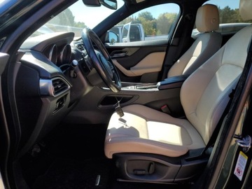 Jaguar F-Pace 2018 Jaguar F-Pace Premium 2018 2.0l 2.0 Benzyna 247KM, zdjęcie 7