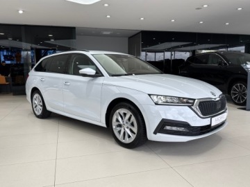 Skoda Octavia IV Kombi 2.0 TDI 115KM 2022 Skoda Octavia Ambition / LED / Kamera cofania / Ca, zdjęcie 4