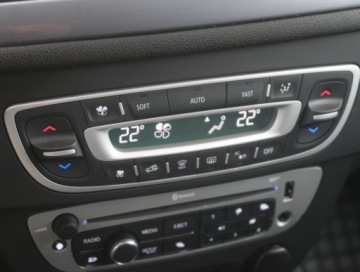 Renault Megane III Grandtour Facelifting 2013 Energy dCi 130KM 2014 Renault Megane 1.6 dCi, Salon Polska, Navi, Klima, zdjęcie 11