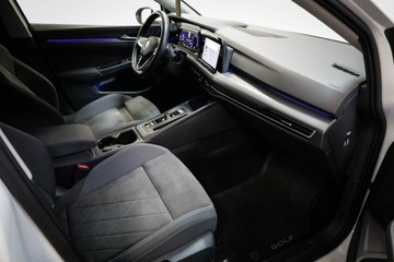 Volkswagen Golf VIII Variant 2.0 TDI 150KM 2022 Volkswagen Golf STYLE*2.0TDI*Salon, zdjęcie 21