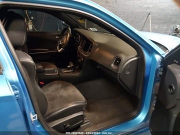 Dodge Charger VII 2016 Dodge Charger 2016 Dodge Charger 4dr Sdn SRT 392 RWD 6.4 Benzyna 485KM, zdjęcie 4