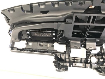 VW TOUAREG КОНСОЛЬ ПРИБОРНОЙ ПАНЕЛИ 7P1857001G