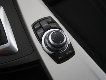 BMW Seria 3 F30-F31-F34 Touring Facelifting 2.0 318d 150KM 2016 BMW 3 318 d, Automat, Navi, Klima, Klimatronic, zdjęcie 15