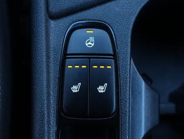 Kia Niro I Crossover 1.6 GDi Hybrid 141KM 2019 Kia Niro Hybrid, Salon Polska, Serwis ASO, zdjęcie 18