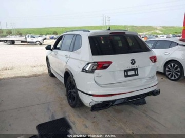 Volkswagen Tiguan II 2022 Volkswagen Tiguan 2022r, 2.0T, 4x4, R-Line 2.0 Benzyna 185KM, zdjęcie 5