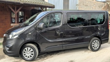 Opel Vivaro B Kombi Extra Long H1 2,9t 1.6 BiTurbo 125KM 2017 Opel Vivaro 1.6D 125PS Bezwypadkowy 8-Osobowy, zdjęcie 2