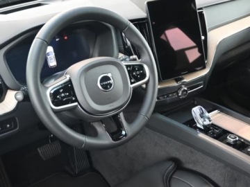 Volvo XC60 II Crossover Plug-in Facelifting 2025 2.0 T8 Plug-in hybrid 455KM 2026 VOLVO XC60 T8 Plug-In Hybrid AWD Ultra Bright 2.0 (455KM) 2026, zdjęcie 5