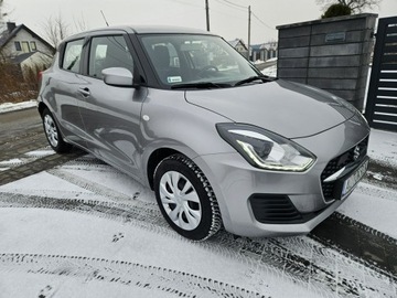 Suzuki Swift VI Hatchback Facelifting 1.2 DualJet SHVS 83KM 2021 Suzuki Swift Bezwypadkowy, Kamera, Android, zdjęcie 2