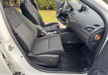 Renault Megane III Hatchback Facelifting 2013 1.6 16V 110KM 2014 Renault Megane 1.6 110KM R-link Climatronic Navi Serwis Bezwypadkowy Dla w, zdjęcie 28