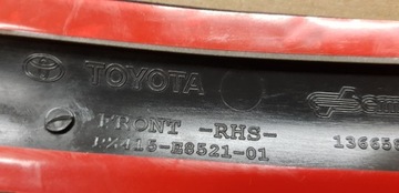 LIŠTA NÁRAZNÍKU PŘEDNÍ PRAVÁ TOYOTA COROLLA VERSO