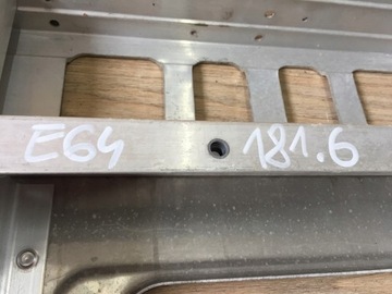 PODPORA PODHLAVNÍKY PYROTECHNICKÉ NÁBOJ BMW E64