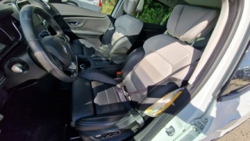 Renault Scenic IV 1.7 Blue dCi 150KM 2019 Renault Grand Scenic Initiale , automat ,, zdjęcie 19