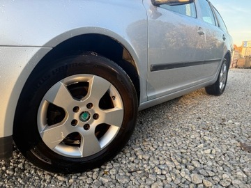 Skoda Octavia II 2009 SKODA OCTAVIA 1.6 Mpi Klimatronik Podgrzewane przednie i tylnie siedze, zdjęcie 9