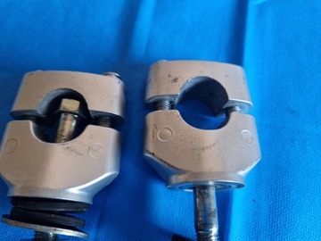 SUZUKI GSR 750 2011 крепление на руль