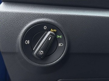 Volkswagen T-Roc I SUV Facelifting 1.5 TSI ACT 150KM 2022 Volkswagen T-Roc reflektory LED Digital Cockpit kamera tempomat aktywny, zdjęcie 13