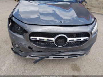 Mercedes GLA II 2021 Mercedes-Benz GLA 2021 MERCEDES-BENZ GLA 250 4MATIC 2.0 Benzyna 221KM, zdjęcie 19