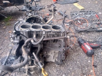 MOTOR BLOK SPODEK MOTORU TOYOTA YARIS II 2 1.4 D4D KPL