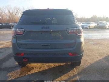 Jeep Compass II 2024 Jeep Compass 2024 Jeep Compass Trailhawk 4x4 2.0 Benzyna 200KM, zdjęcie 3