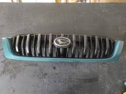 MASKA MŘÍŽKA DAIHATSU TERIOS I FACELIFT 00-05 BARVA NH4