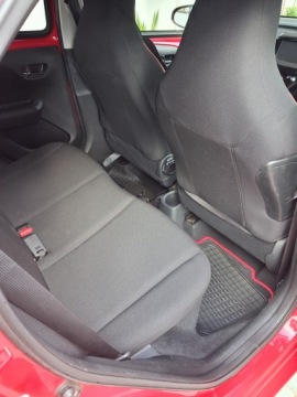 Toyota Aygo II Hatchback 5d 1.0 VVT-i 69KM 2018 Toyota Aygo 5DR 1.0_VVT-i 70 5M/T X-CITE + Safty, zdjęcie 13