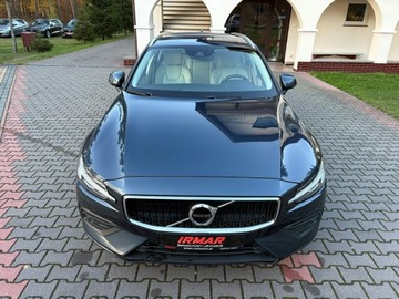 Volvo V60 II  Kombi 2.0 D3 150KM 2020 Volvo V60 2.0 D3 150 KM Skóry Kamera Hak FV23%, zdjęcie 1