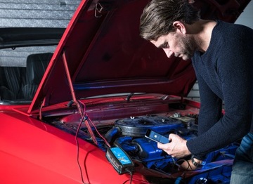 Автомобильный выпрямитель Victron Blue Smart 12В 25А