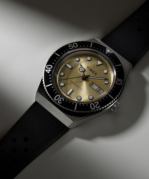Zegarek Męski Timex TW2W47600 czarny pasek