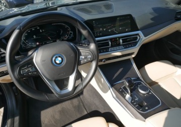 BMW Seria 3 G20-G21 Touring 2.0 330e 292KM 2021 BMW 330 SportLine Lasery HUD Panorama Pamięć ACC Skóra Keyles Webasto Hi-Fi, zdjęcie 12