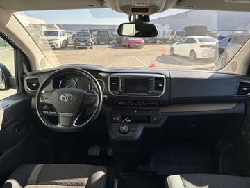 Toyota Proace II Furgon Medium 2.0 D-4D 177KM 2022 Toyota PROACE VERSO 2.0 D4-D Long Family 2.0 D4-D, zdjęcie 8