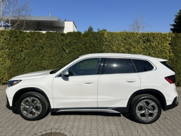 BMW X1 U11 2023 BMW X1 X-Drive 28i jak nowa!, zdjęcie 3