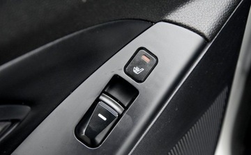 Hyundai ix35 SUV Facelifting 1.7 CRDi 115KM 2015 Hyundai ix35 NAVI Klimatronik idealny stan Podgrzewane fotele Panorama 1.7, zdjęcie 15