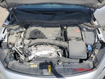 Mercedes GLA II 2021 Mercedes-Benz GLA 2021 r., 2,0L GLA 250 2.0 Benzyna 221KM, zdjęcie 11