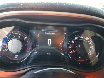 Dodge Challenger III 2022 Dodge Challenger 2022 DODGE CHALLENGER SXT 3.6 Benzyna 295KM, zdjęcie 10