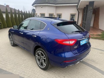 Maserati Levante 3.0 GDI V6 430KM 2018 Maserati Levante S Q4 3.0 V6 430KM 4X4 2018r Możliwa zamiana!, zdjęcie 2