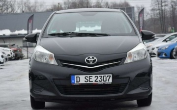 Toyota Yaris III Hatchback 5d 1.33 Dual VVT-i 99KM 2011 Toyota Yaris 1.3B Navi Kamera 107 TYS KM 2 KPL KOL Sprowadzony Oplacony, zdjęcie 2