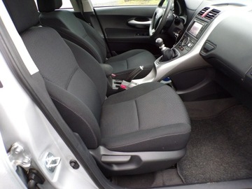 Toyota Auris I Hatchback 5d Facelifting 1.4 D-4D 90KM 2011 Toyota Auris NAVI KLIMATRONIC 1,4 /90KM, zdjęcie 17