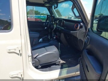 Jeep Gladiator 2022 Jeep Gladiator Mojave 2022 3.6l 3.6 Benzyna 285KM, zdjęcie 9