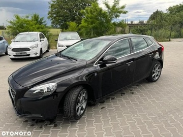 Volvo V40 II Hatchback 2.0 D3 150KM 2015 Volvo V40 II 2.0 D2, 150 KM , Ocean Race, zdjęcie 1