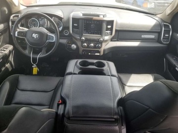  RAM 1500 Laramie 2021 5.7l 5.7 Benzyna 395KM, zdjęcie 8