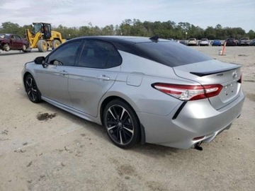 Toyota Camry IX 2020 Toyota Camry 2020, 2.5L, na przod, uszkodzony ..., zdjęcie 1