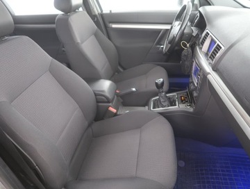 Opel Vectra C Hatchback 1.8 ECOTEC 140KM 2007 Opel Vectra 1.8, Navi, Klima, Tempomat, zdjęcie 8