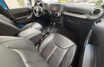 Jeep Wrangler III Unlimited Facelifting 2.8 CRD 200KM 2016 Jeep Wrangler 2.8 CRD | 200KM | Edycja SAHARA |, zdjęcie 11