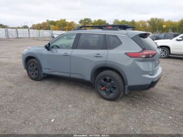 Nissan 2025 Nissan Rogue Rock Creek 2025 1.5l 1.5 Benzyna 201KM, zdjęcie 3