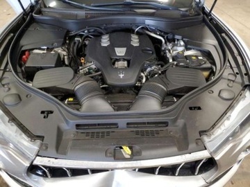 Maserati Levante 2018 Maserati Levante 2018, 3.0L, 4x4, od ubezpieczalni 3.0 Benzyna 345KM, zdjęcie 11