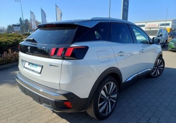 Peugeot 3008 II Plug-In Hybrid HYbrid4 300 PHEV 300KM 2020 Peugeot 3008 136 1.6 Hybrid4 PHEV GT PACK 300 KM 4x4 AUTOMAT I wl. FV23, zdjęcie 5